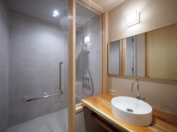 ���c�O�فF�����X�y�[�X