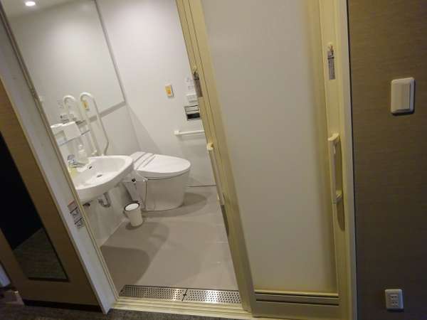 ���}�X�e�C���s����(�l���͌���)�F�����j�o�[�T�����[���̃o�X���[��