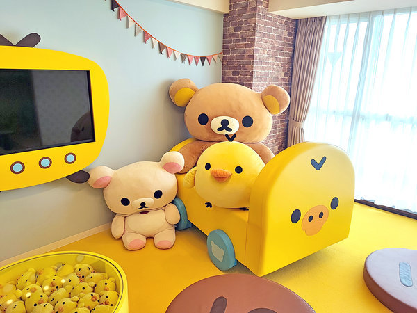 期間限定!キイロイトリルームにリラックマとコリラックマが遊びに来るよ♪