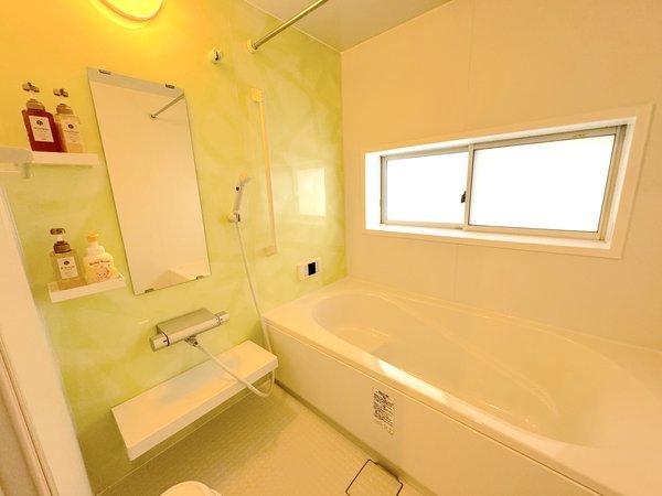 A���F�o�X���[��