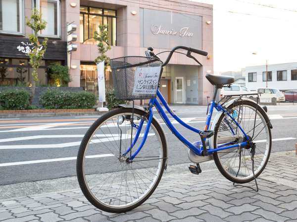 �z�e���@�T�����C�Y�C���F���]�Ԗ����݂��o��