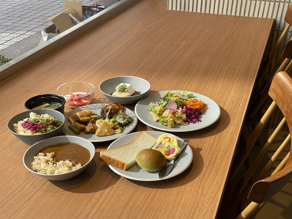 ���y�ɉE�q��J�t�F�z1�e�i���H���j�F�L�X�Ƃ������邢�X���ŁA�������Ƃ��H�������y���݉������B