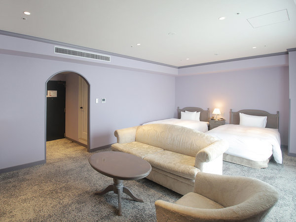 yVK z CcCiPIENA Classicj 