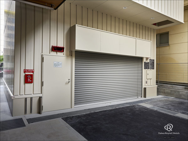 �_�C�����C�l�b�g�z�e���ߔe������܂��o�q�d�l�h�d�q�F���ԏ���Ɍ�