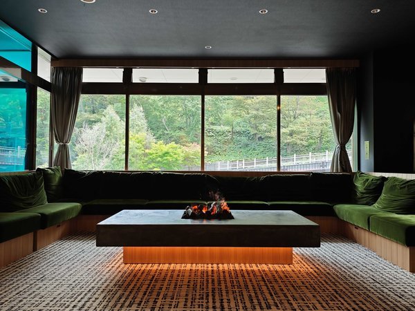 �z�e���_��̎{�ݎʐ^1