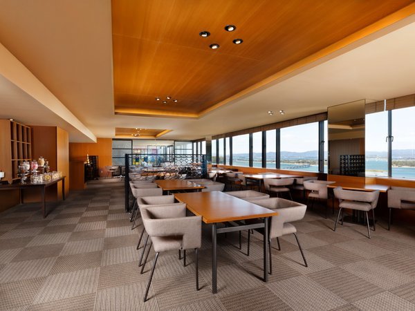 y2025N41OPENzŏK13KuExecutive Lakeview Loungev