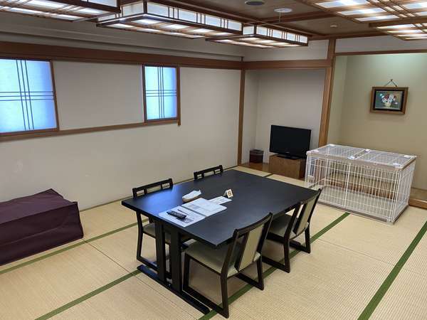 �ɓ����O���i���c�ό����]�[�g�j�F������