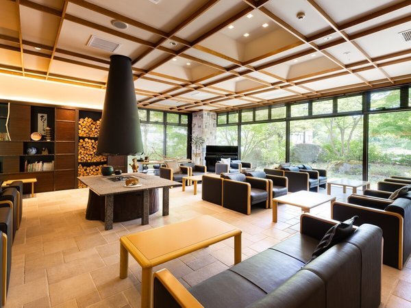 ���̓��@�Ί�Ŏ�Ԃ�@�V���䉷��@�×��t�F���E���W�y�ʎ��L�z