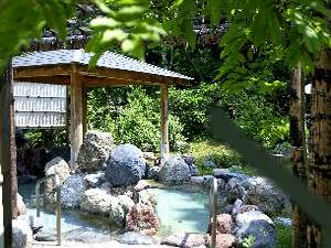 【小樽朝里クラッセホテル】小樽の奥座敷・朝里川温泉に佇む温泉リゾート 温水プールも営業中