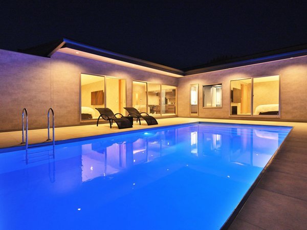 �y�r�`�j�t�q�`�ʓ@�@�s�����@�o�������@�u���������z�J��炷�悤�ɔ��܂��Private pool Villa