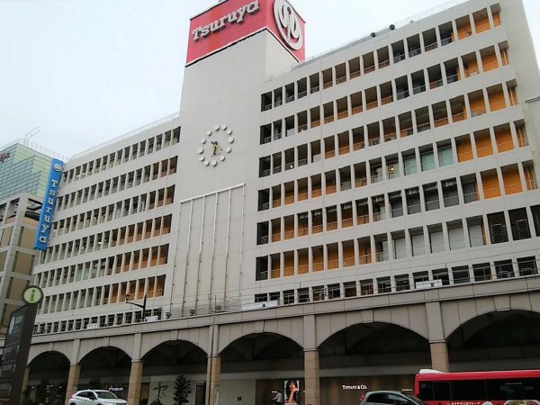 �F�{�z�e���@�I�[�N�X�F�߉��S�ݓX