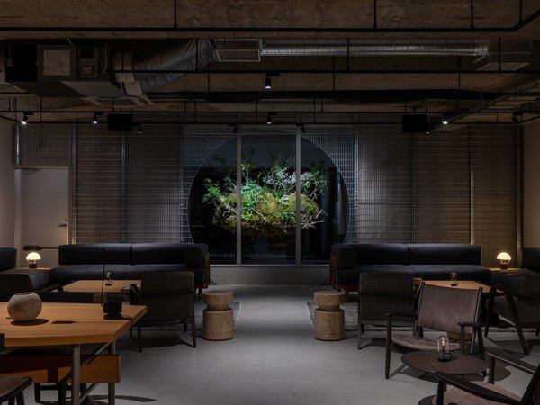 RAKURO ���s by THE SHARE HOTELS�FGUEST LOUNGE