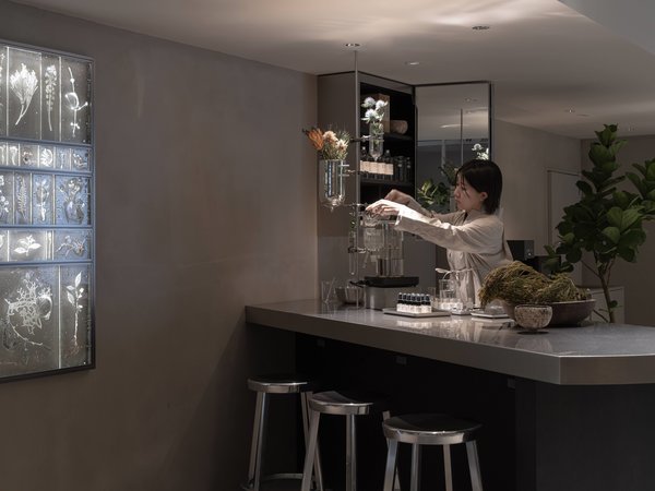 RAKURO ���s by THE SHARE HOTELS�FBOTANICAL LAB.