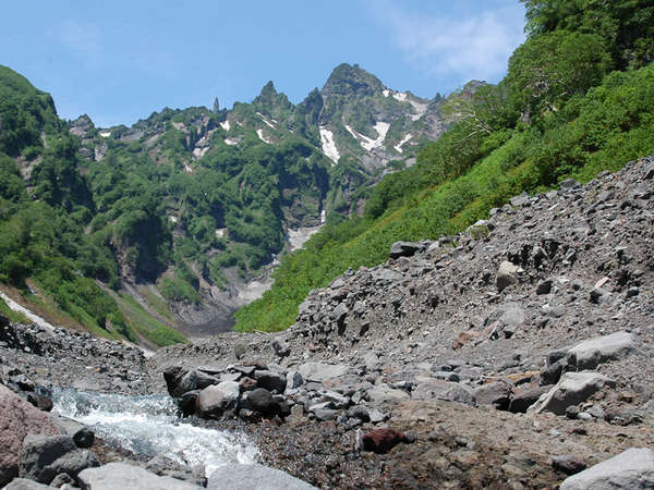 ���ف@�x�m�̎{�ݎʐ^1