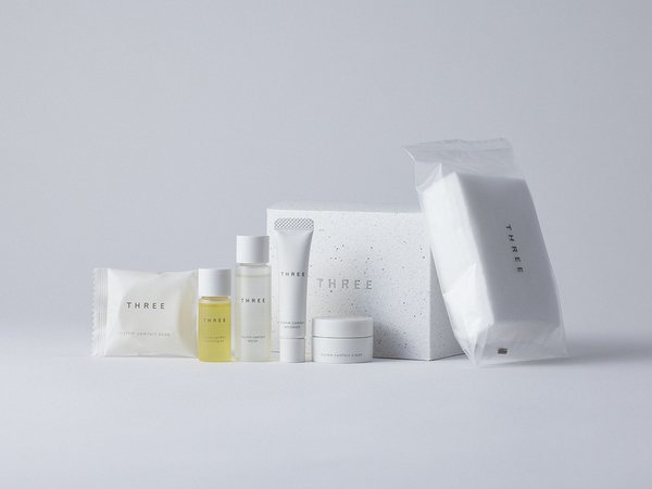 �v���~�A�E�X�C�[�g �A���j�e�B