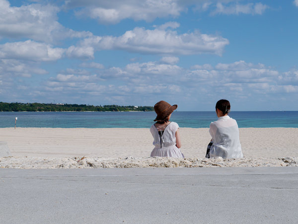 ASBO STAY HOTEL�i�A�X�{�X�e�C�z�e���j�F�r�[�`�Œ��H�𖡂키�����̌�