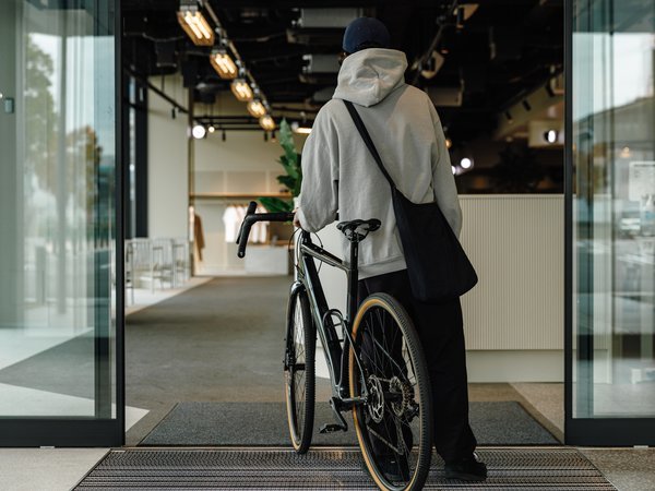 �G���g�����X