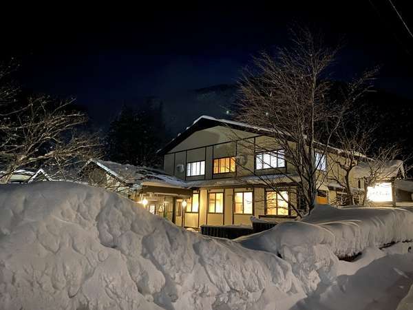 �y����������@���̏h�@��������ԁz�ݐؓ������j���[�A�����܂����B�؂̍�������y���݂��������B