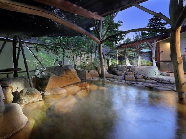 *�y��I�V���C�z�l�G�܁X�̌i�F�𒭂߂Ȃ��炲������肨���났������