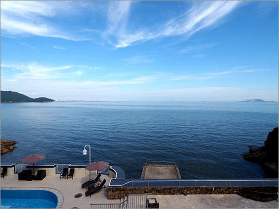 瀬戸内海の絶景を見渡せる客室からの眺め