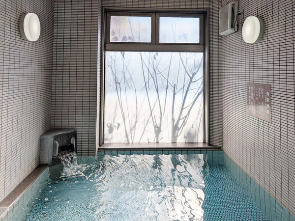 ���y�����嗁��z�t�����g�ɂČ������n�����Ă���܂��B�[���P�T���`�P���E���U���`�X�������p�ł��܂��B