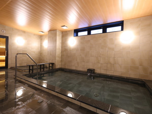 �j���嗁��