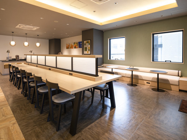 �y���C�u�����[�J�t�F�z�v���v���̂ЂƂƂ�����������肨�߂��������������Ԃł�