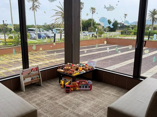 Ă܉@痢̕FXĝqlpXy[X