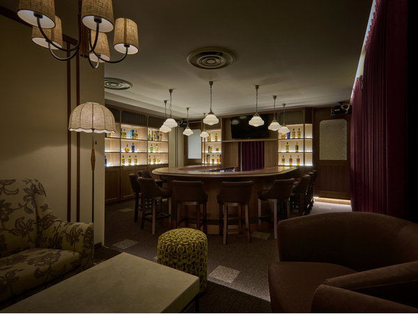 �U�@���C�����p�[�N�z�e���@����U���ځi24�N5��30���J�Ɓj�F������