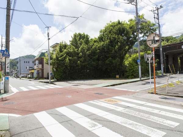 ���S���@�ĉ��i�������]�[�g�j�F��ɓ��w��ʉߌ�A�ŏ��̎l�p���E��