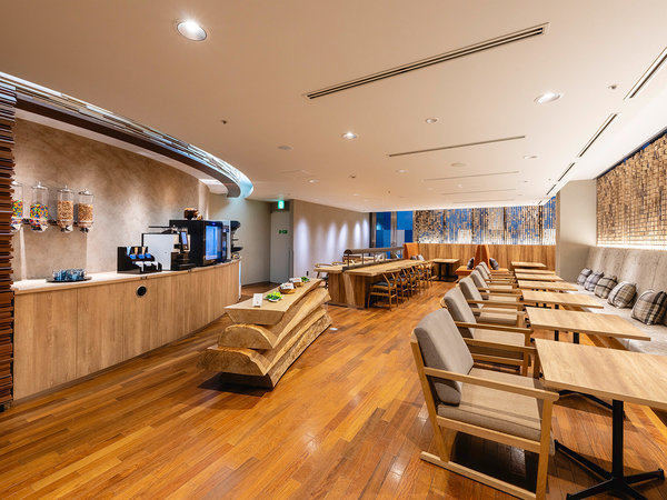 �y�G�O�[�N�e�B�u�t���A��p���E���W�z�J�t�F�^�C���F�҂����ăR�[�q�[��A�k�C�����ق����p��