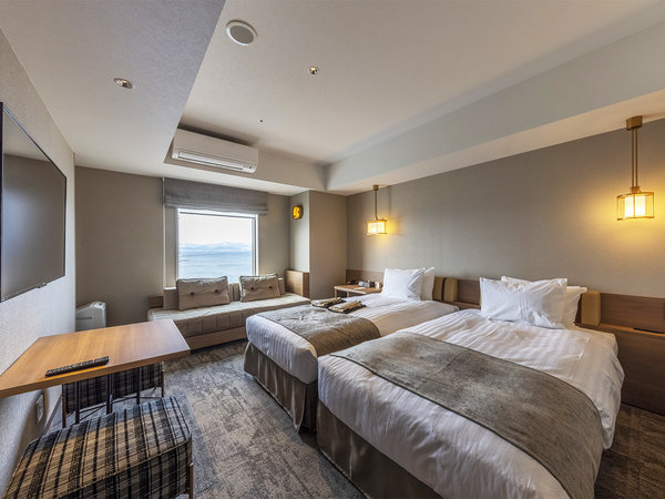 ���}�X�e�C���ْ��s�@���̓�(������̂�)�̎{�ݎʐ^2