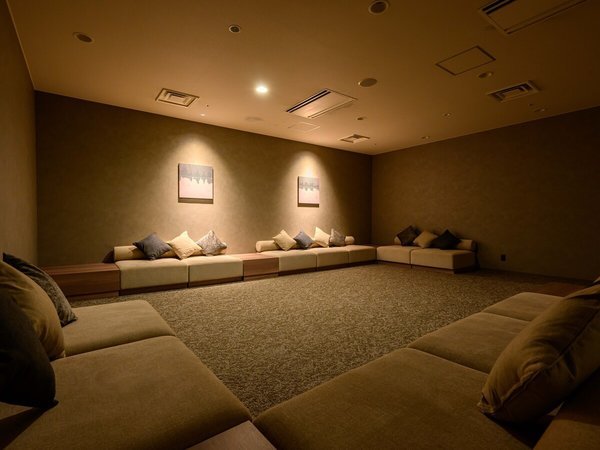 �����L���[���a�̎R���{���]�[�g���X�p�F�����R�[�i�[