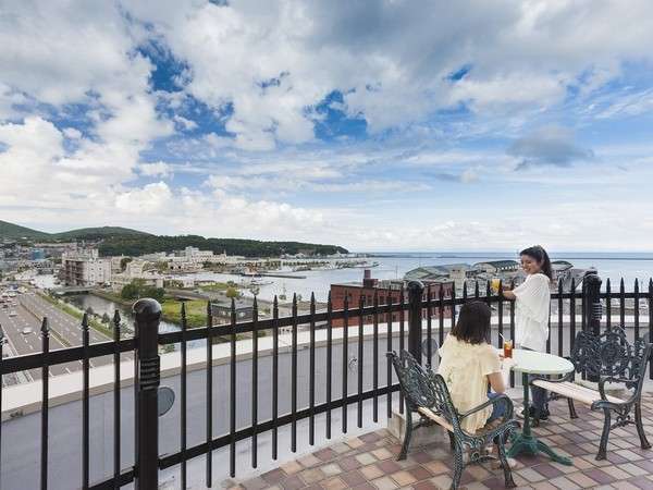 ���ォ��͏��M�^�́A�q�ɌQ�A�Ύ�p����]�ł��܂��B