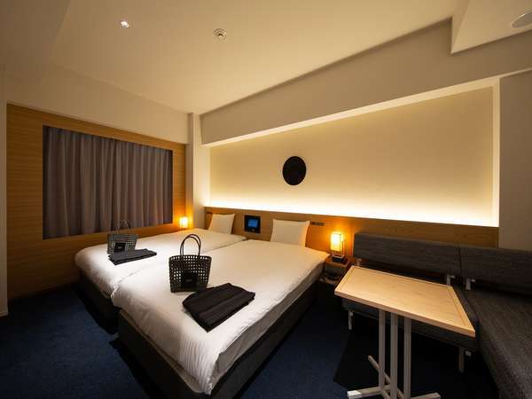 スーペリアツイン～25㎡　120cm幅ベッド2台　当ホテルでもっともご利用の多いお部屋です。
