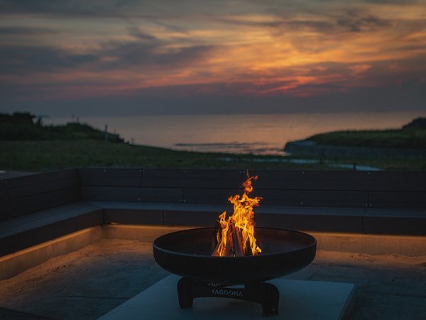 �C�����܂�T���Z�b�g�^�C���B�t�@�C���[�s�b�g�ŉ΂��͂݁A�L���Ɏc���ɁB