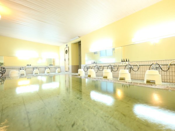 くつろぎの高原ホテル　シャレー志賀：広々とした大浴場