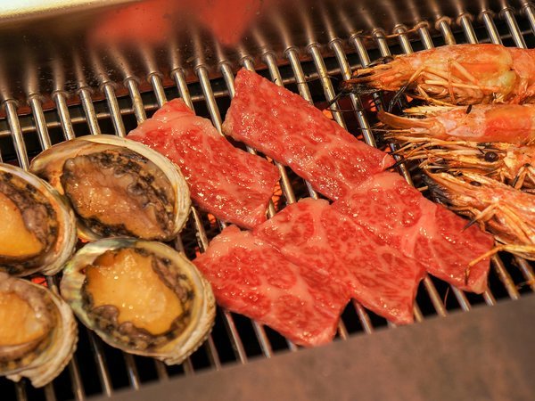 オレンジと黄色の熱海楓景　名有 ホテルブリーズベイ熱海ANNEX - 宿泊予約は【じゃらんnet】