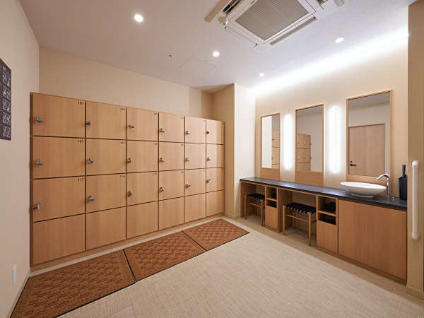 �z�e�����\���g���j�e�B���FFacility