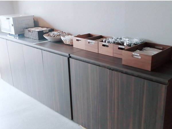 �z�e�����t�B�i�[�g��΂̎{�ݎʐ^3