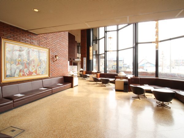 �z�e���X�G�q���̎{�ݎʐ^3