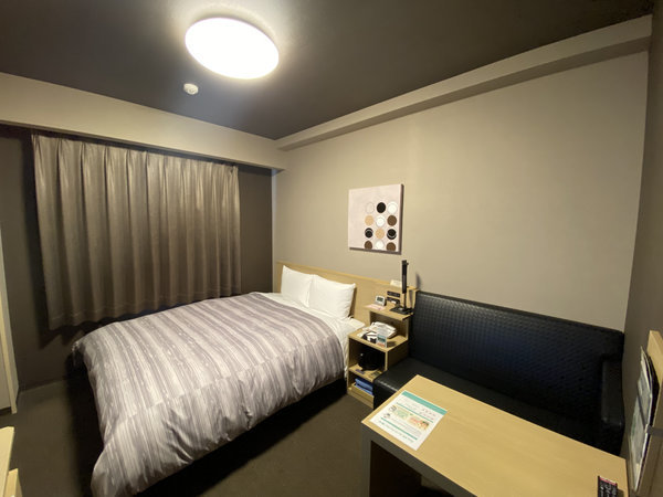 �y�X�^���_�[�h�_�u�����[���z���x�b�h�T�C�Y1,600�~2,000��15.7�u�@�L�X�Ƃ����x�b�h�Ŋ����܂��B