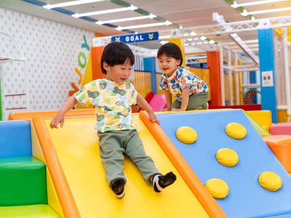 �厩�R�ƘI�V���C�̃��]�[�g�@���ȃO�����h�z�e����̓��F�W���̃G���A