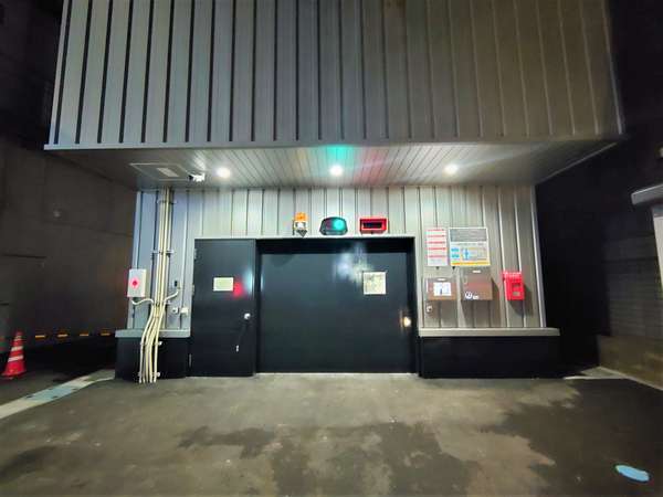 �O���[�����b�`�z�e���{��k�ʂQ�i�l�H���� ��ғ��̉؁j�F