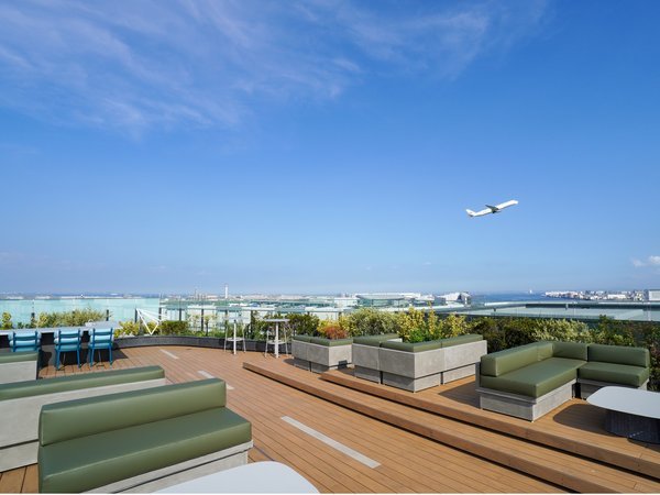 �z�e�����g���|���^���H�c�FTHE ROOF TOP