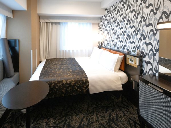 �R�[�i�[�R�[�W�[���[���i�V���O���E�_�u���j