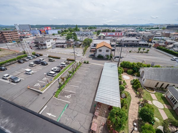 �����s���C�����z�e���F���ԏ�