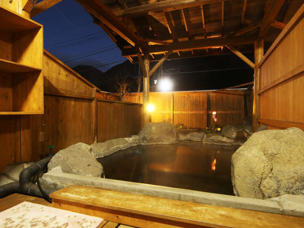 露天風呂 新鮮 源泉ドバドバ100 掛け流し 塩原温泉やまなみ荘 宿泊予約は じゃらんnet