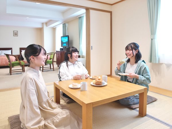 ��΃X�e�[�V�����z�e���̎{�ݎʐ^1