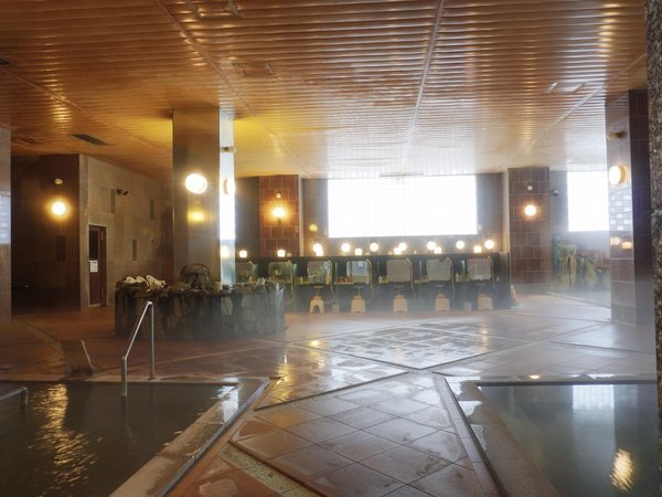 �z�e������Ɠo�ʁF�L�x��4��ނ̐򎿁@